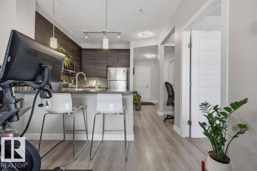 108 2588 Anderson Way, Edmonton, AB - Indoor Photo Showing Kitchen With Upgraded Kitchen