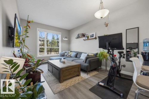 108 2588 Anderson Way, Edmonton, AB - Indoor Photo Showing Living Room