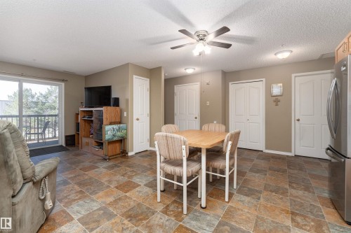 221 16303 95 Street, Edmonton, AB - Indoor Photo Showing Dining Room