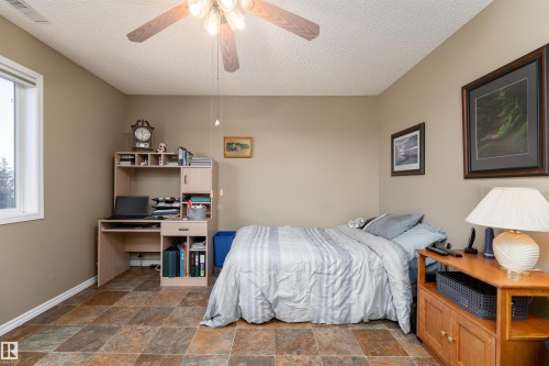 221 16303 95 Street, Edmonton, AB - Indoor Photo Showing Bedroom