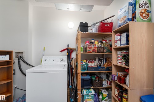 221 16303 95 Street, Edmonton, AB - Indoor