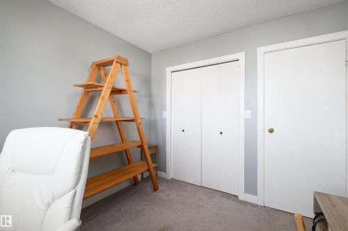 17828 91 Street, Edmonton, AB - Indoor Photo Showing Bedroom