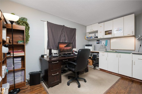 17828 91 Street, Edmonton, AB - Indoor Photo Showing Office