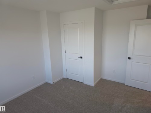 43 Eton Link, Spruce Grove, AB - Indoor Photo Showing Other Room