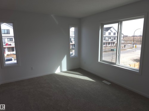 43 Eton Link, Spruce Grove, AB - Indoor Photo Showing Other Room