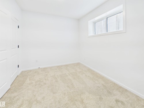 43 Eton Link, Spruce Grove, AB - Indoor Photo Showing Other Room