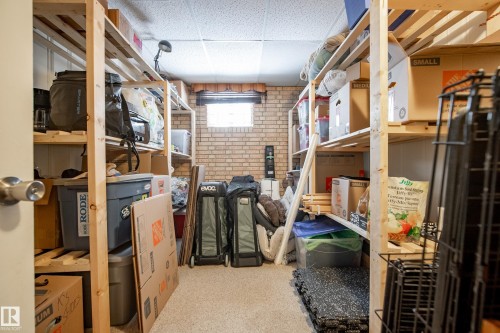 8946 80 Avenue, Edmonton, AB - Indoor