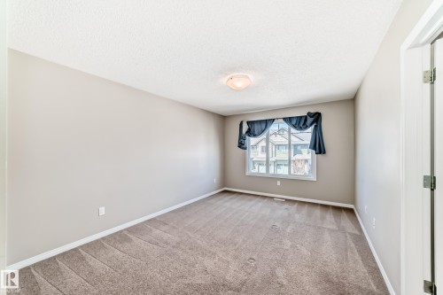 5227 Crabapple Link, Edmonton, AB - Indoor Photo Showing Other Room