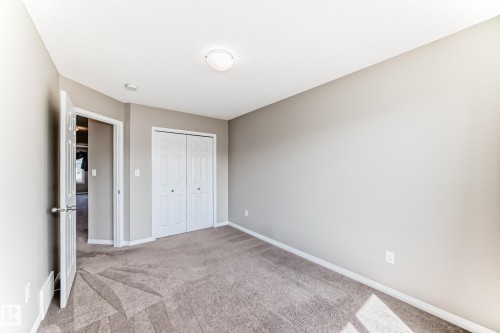 5227 Crabapple Link, Edmonton, AB - Indoor Photo Showing Other Room