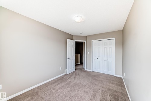 5227 Crabapple Link, Edmonton, AB - Indoor Photo Showing Other Room