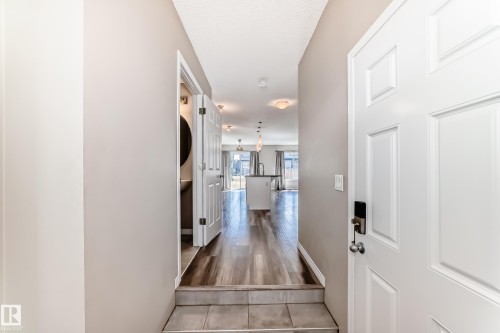 5227 Crabapple Link, Edmonton, AB - Indoor Photo Showing Other Room