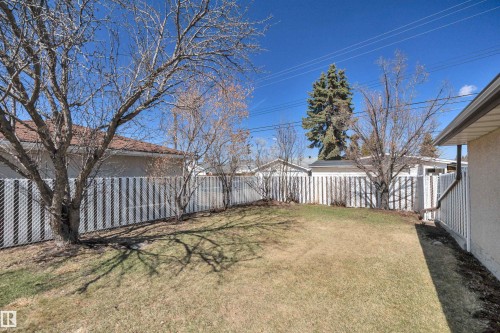 6208 94A Avenue, Edmonton, AB - Outdoor