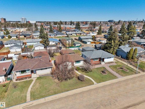 6208 94A Avenue, Edmonton, AB - Outdoor With View