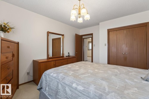 6036 105B Street, Edmonton, AB - Indoor Photo Showing Bedroom