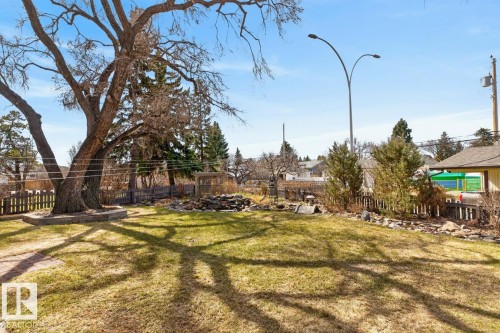6036 105B Street, Edmonton, AB - Outdoor