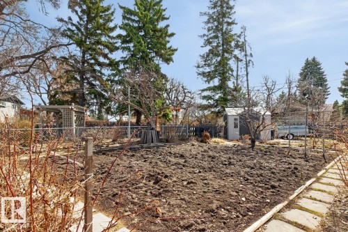 6036 105B Street, Edmonton, AB - Outdoor