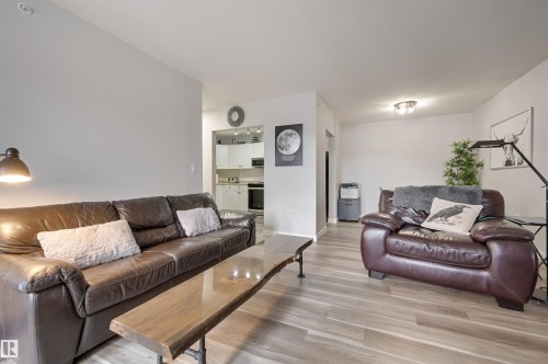 304 6220 Fulton Road, Edmonton, AB - Indoor Photo Showing Living Room