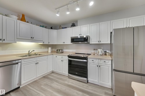 304 6220 Fulton Road, Edmonton, AB - Indoor Photo Showing Kitchen With Double Sink