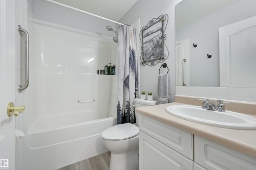 304 6220 Fulton Road, Edmonton, AB - Indoor Photo Showing Bathroom