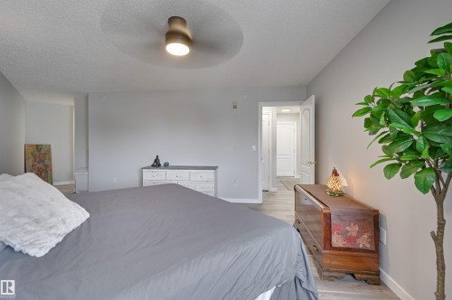 304 6220 Fulton Road, Edmonton, AB - Indoor Photo Showing Bedroom