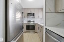 5538 145 Avenue, Edmonton, AB  - Indoor Photo Showing Kitchen 