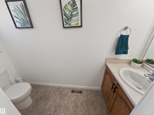 3 Westminster Close, Spruce Grove, AB - Indoor Photo Showing Bathroom