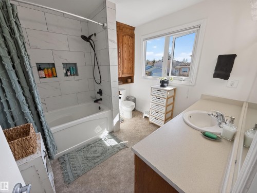 3 Westminster Close, Spruce Grove, AB - Indoor Photo Showing Bathroom
