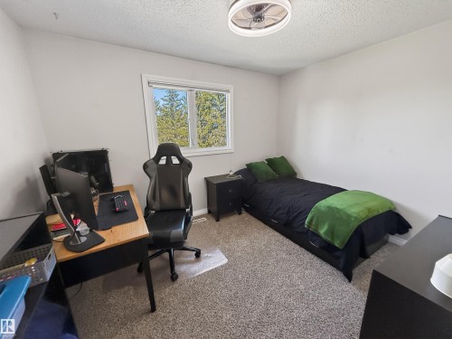 3 Westminster Close, Spruce Grove, AB - Indoor Photo Showing Bedroom