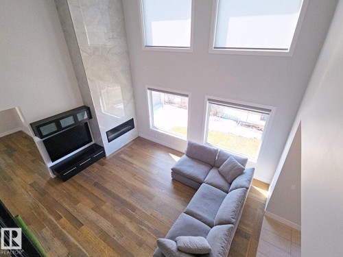 3310 Watson Bay, Edmonton, AB - Indoor