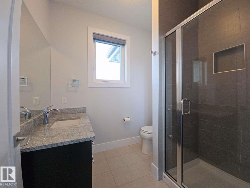 3310 Watson Bay, Edmonton, AB - Indoor Photo Showing Bathroom