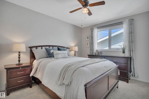 4410 42B Avenue, Leduc, AB - Indoor Photo Showing Bedroom