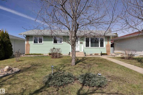 4410 42B Avenue, Leduc, AB - Outdoor