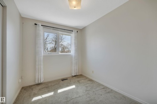 4410 42B Avenue, Leduc, AB - Indoor Photo Showing Other Room
