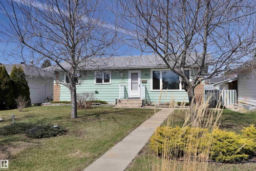 4410 42B Avenue, Leduc, AB - Outdoor