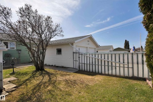 4410 42B Avenue, Leduc, AB - Outdoor