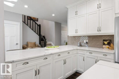 72 Enchanted Way N, St. Albert, AB - Indoor Photo Showing Kitchen