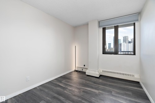 901 10145 109 Street, Edmonton, AB - Indoor Photo Showing Other Room