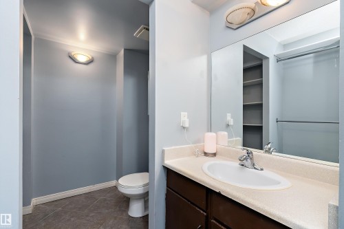 901 10145 109 Street, Edmonton, AB - Indoor Photo Showing Bathroom
