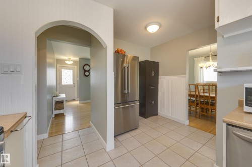15972 110B Avenue, Edmonton, AB - Indoor