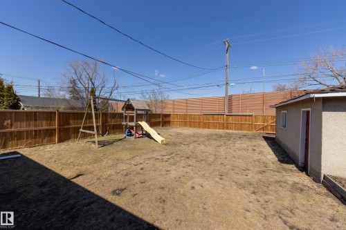 15972 110B Avenue, Edmonton, AB - Outdoor