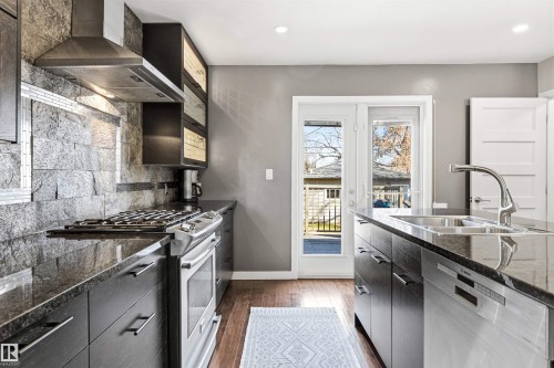 10916 60 Avenue, Edmonton, AB - Indoor Photo Showing Kitchen With Double Sink With Upgraded Kitchen