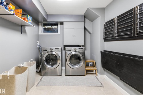 10916 60 Avenue, Edmonton, AB - Indoor Photo Showing Laundry Room