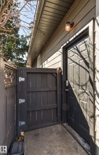 10916 60 Avenue, Edmonton, AB - Outdoor With Exterior