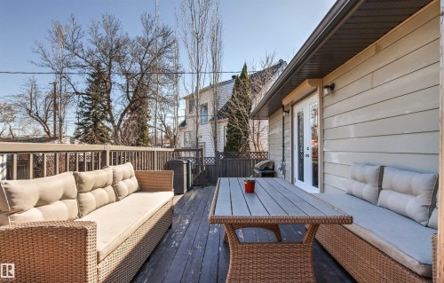 10916 60 Avenue, Edmonton, AB - Outdoor With Exterior