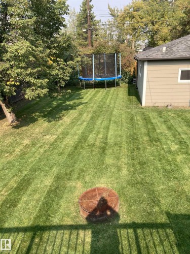 10916 60 Avenue, Edmonton, AB - Outdoor
