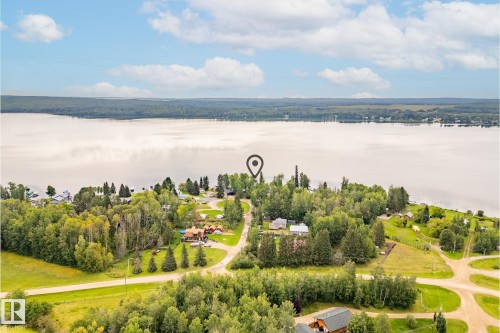  Rural Lac Ste. Anne County, AB T0E 0W0