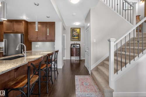 22030 95A Avenue, Edmonton, AB - Indoor Photo Showing Kitchen With Upgraded Kitchen