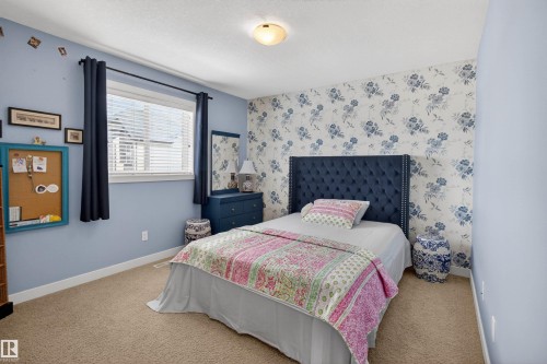 22030 95A Avenue, Edmonton, AB - Indoor Photo Showing Bedroom