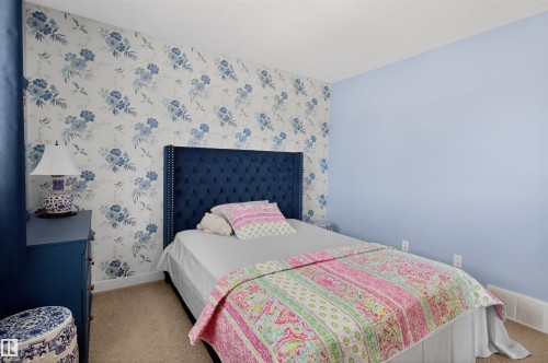 22030 95A Avenue, Edmonton, AB - Indoor Photo Showing Bedroom
