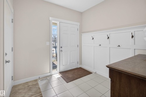 22030 95A Avenue, Edmonton, AB - Indoor Photo Showing Other Room